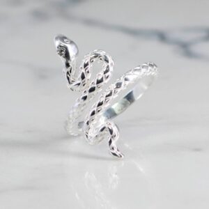 ANILLO SERPIENTE TALLADA